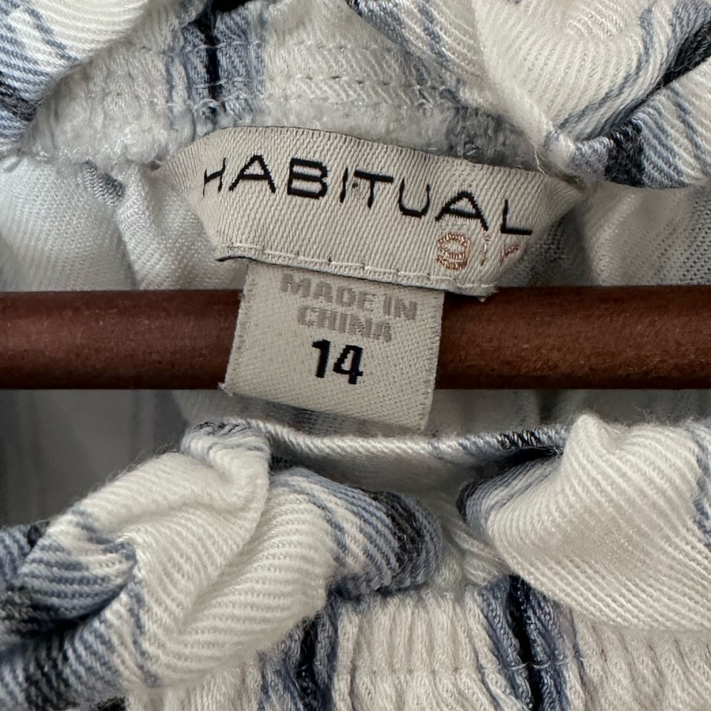 Habitual girls sz 14 white with blue stripes shirt; ruffle sleeves & waist tie - Picture 6 of 6